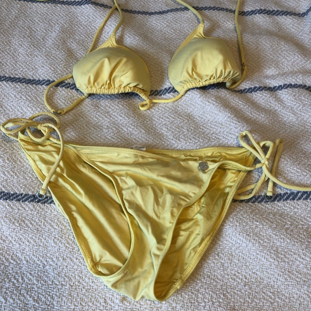 Yellow bikini